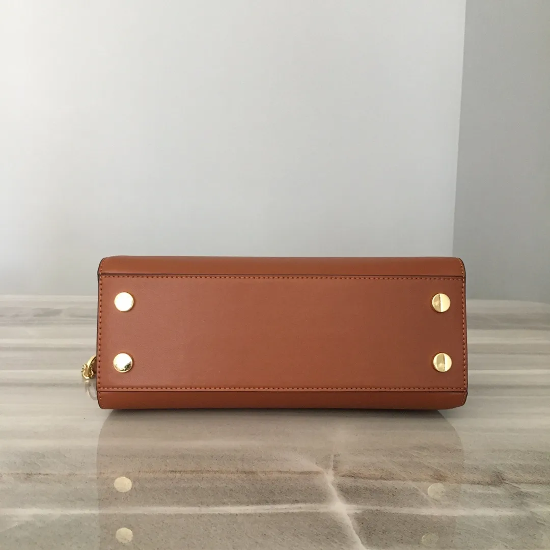 All Categories Official Website "Brand Women's Bags" Women's Bags 💙 MK 2023 New MK Genuine Leather Crossbody Bag
